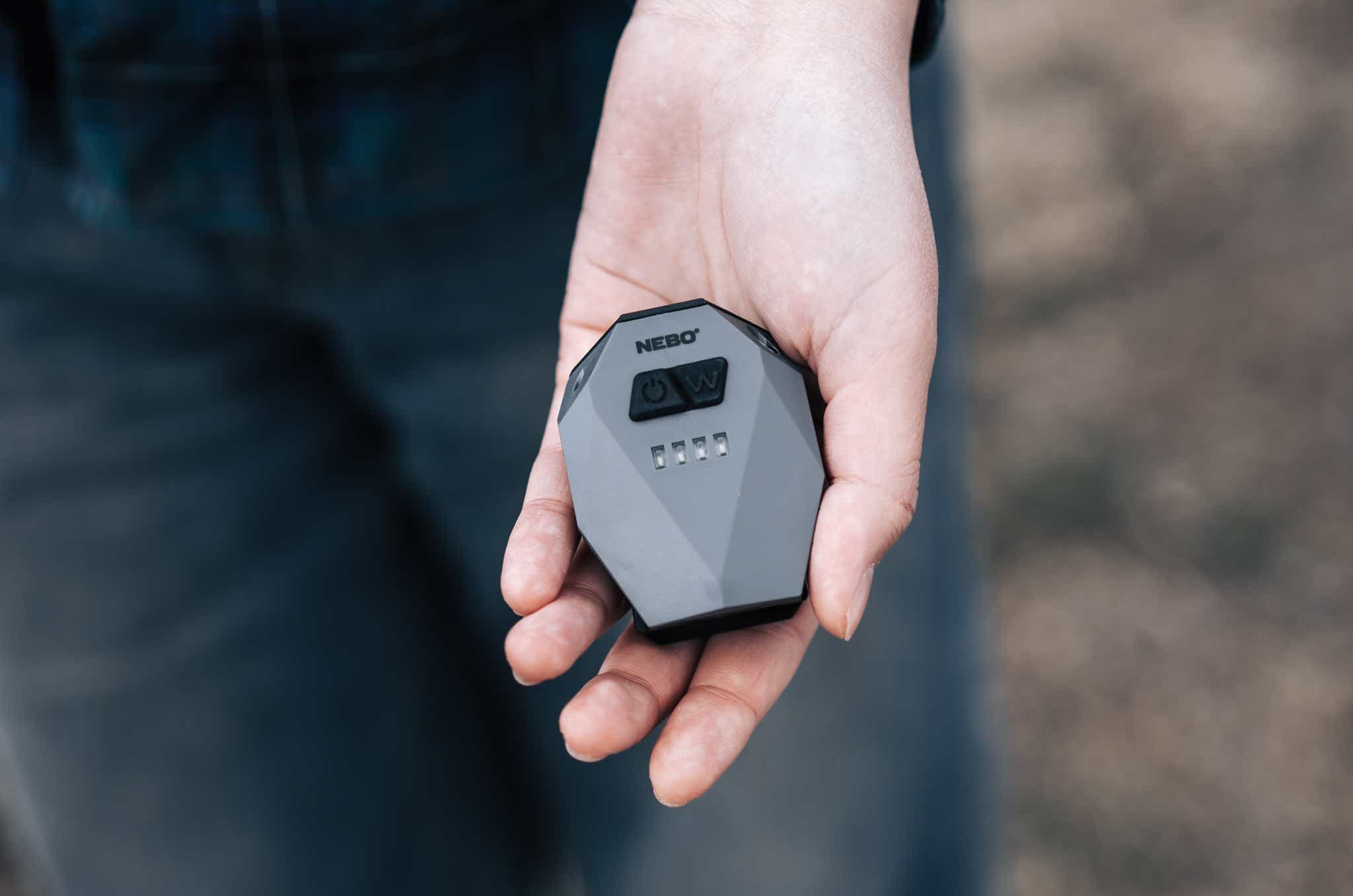 NEBO アインシュタインキャップライト 手持ち