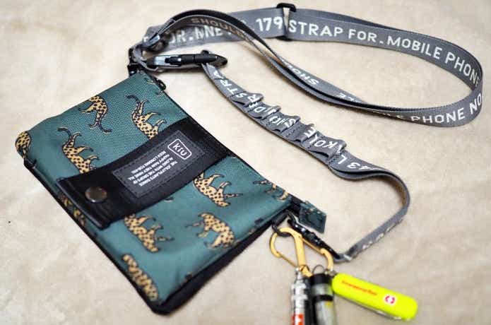 kiuエチケットポーチ