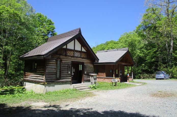 群馬県自然の森野営場の建物