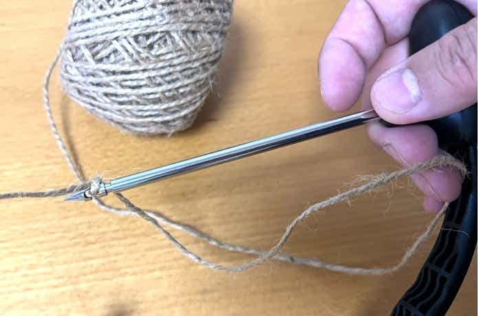 コジット「持ち運びできるダンボールストッカー」