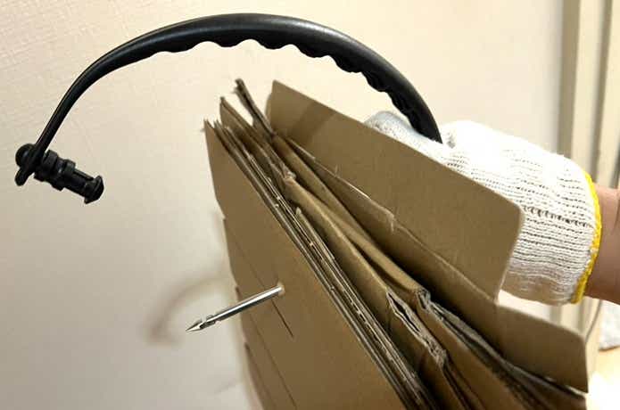 コジット「持ち運びできるダンボールストッカー」