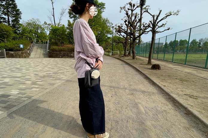 無印良品のコットンウェルダーラウンドケースの着画（大人）