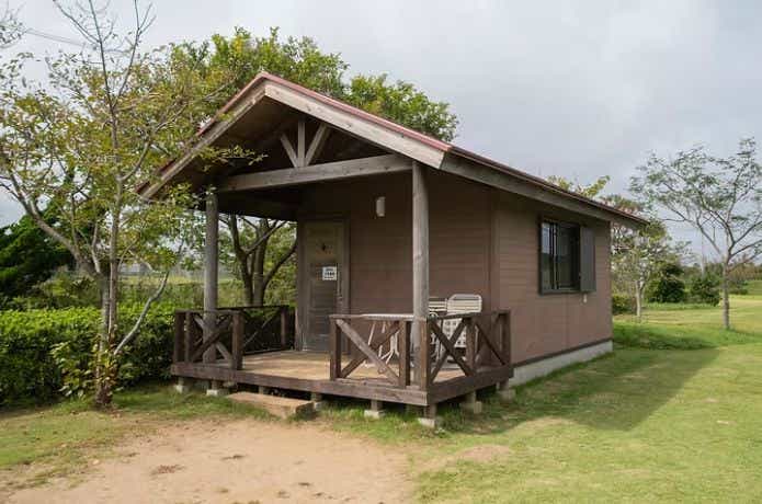日川浜オートキャンプ場のログハウス