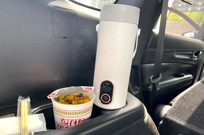 MACOLAUDER「充電式電気ケトル」