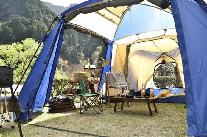 ENDLESS BASE(エンドレスベース) キャノピーポール付 2ルームテントの室内