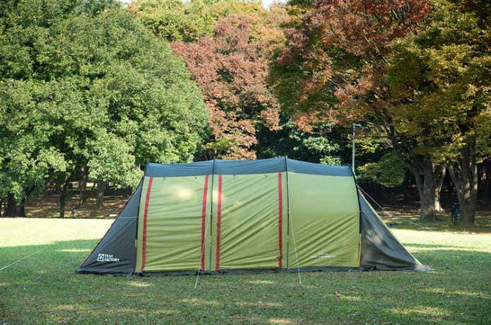 TENT FACTORY(テントファクトリー)　フォーシーズントンネル 2ルームテント Lの横