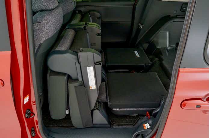 車中泊・キャンプに最適なクルマとは?