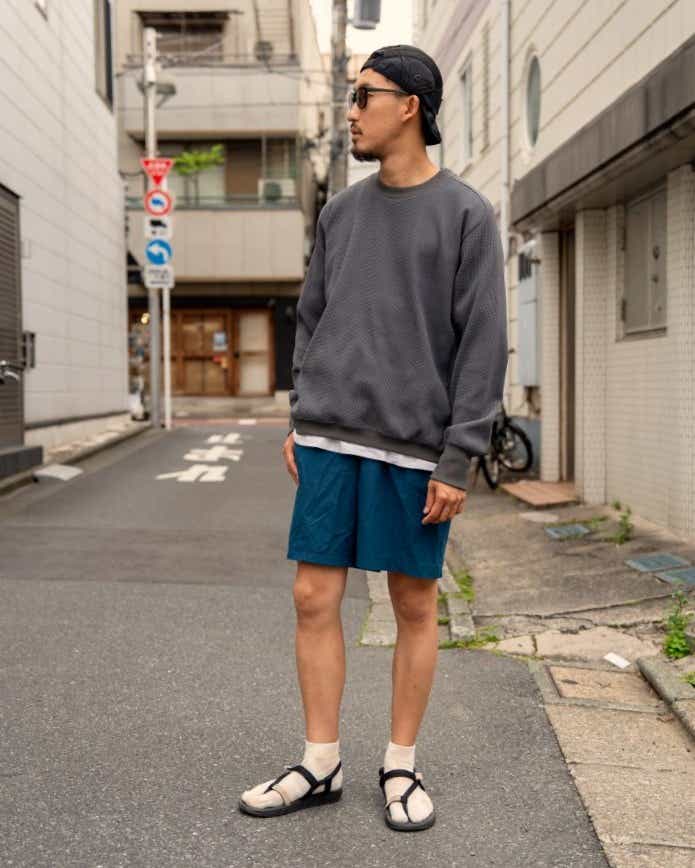 ファミリーマートのショートパンツ着用