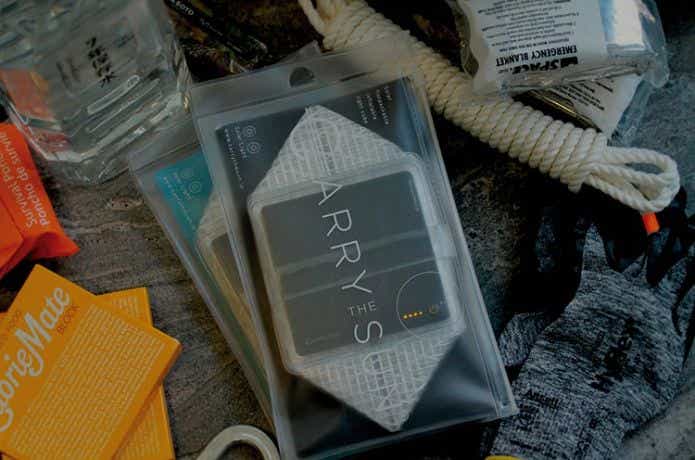 CARRY THE SUN Medium Warm Lightのパッケージ