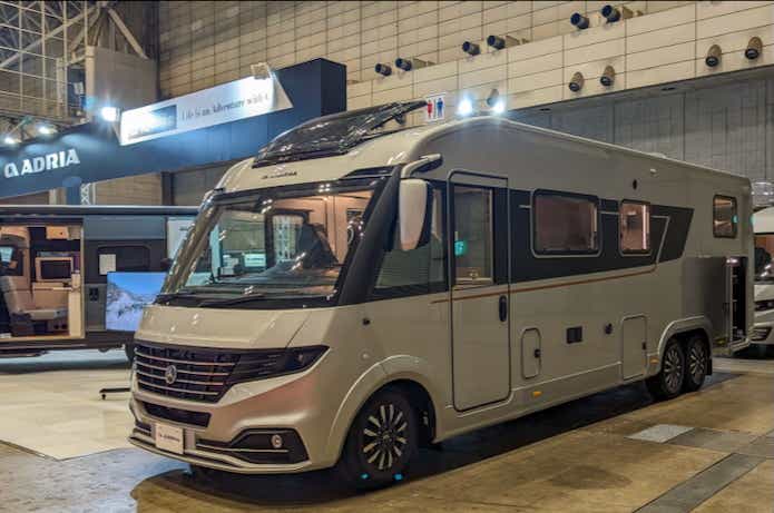 車中泊・キャンプに最適なクルマとは?