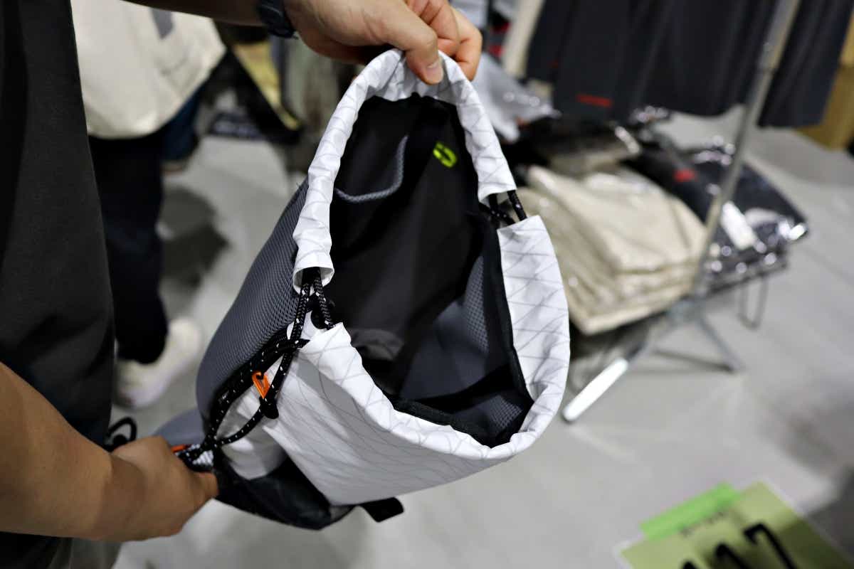 CAMP HACK × Tempra Cycle「Osanpo Knapsack」