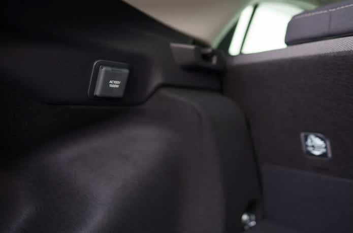 車中泊・キャンプに最適なクルマとは?