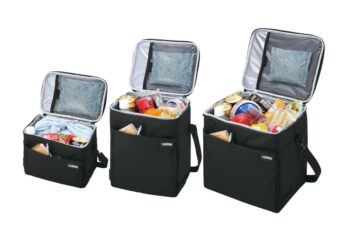 【Amazon】アウトドア新作ランキング1位！ サーモスから“コスパ最強”ソフトクーラーが新登場