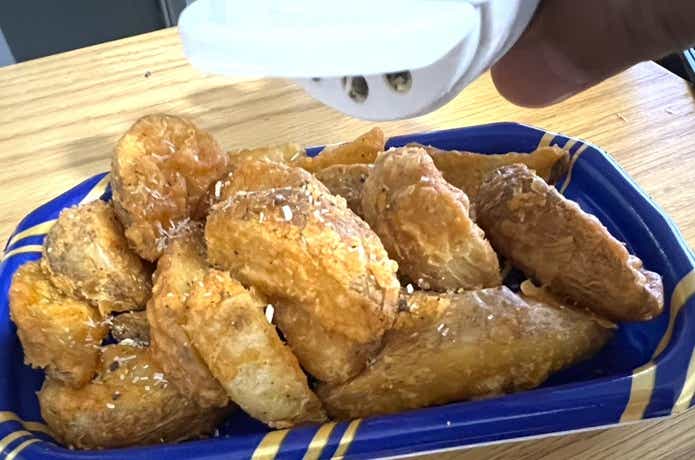 肉を最大限旨く食すための粉をフライドポテトに