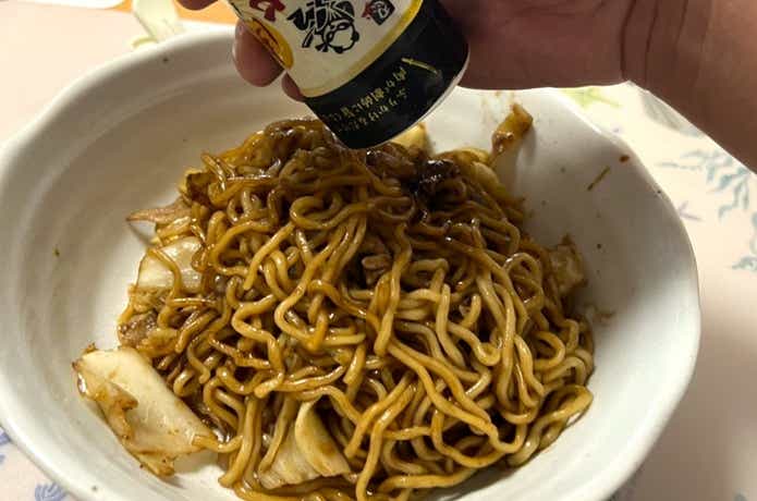 肉を最大限旨く食すための粉を焼きそばに