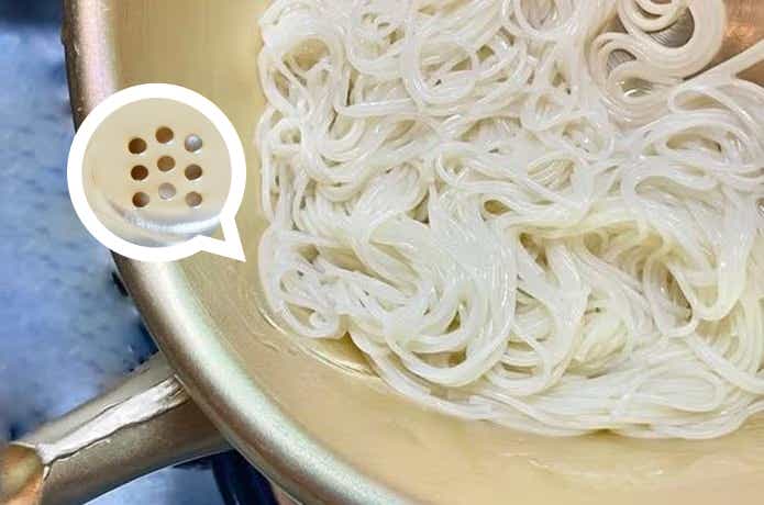 やかん鍋で茹でたそうめん