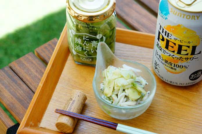 カルディの青いにんにく辣油としらす