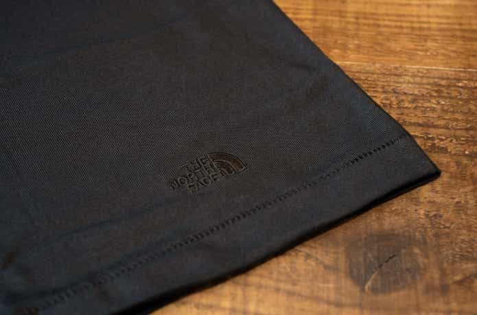 ノースフェイスパックTのロゴ