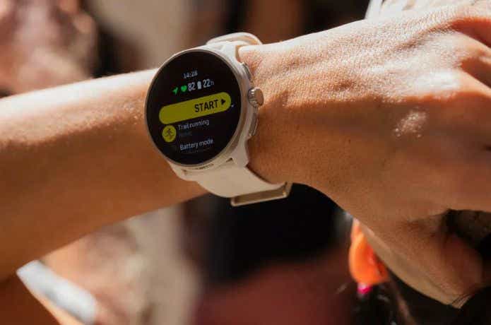 スント SUUNTO Race S
