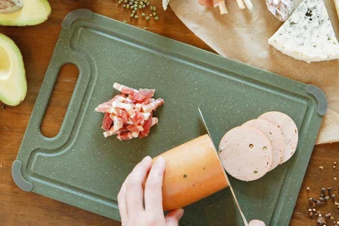 PPカッティングボードのオリーブカラー