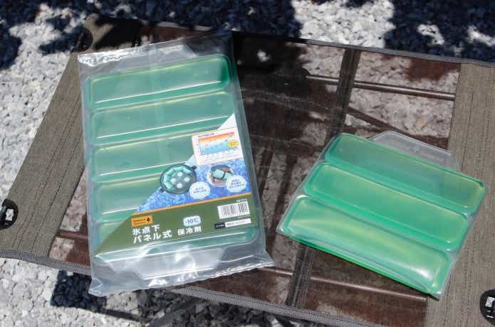 コメリの氷点下パネル式保冷剤−10℃ 