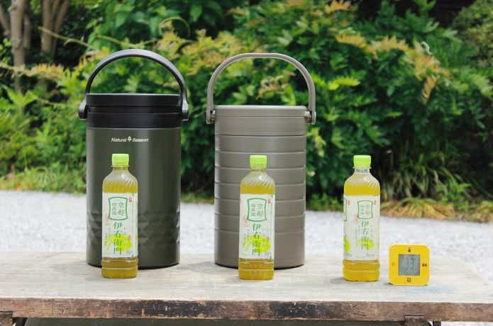 アウトドアアイスストレージとラウンド真空ハイブリッドコンテナとペットボトル単体