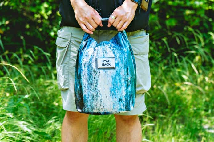 CAMP HACK別注「BLUE BARK COOLER 8」