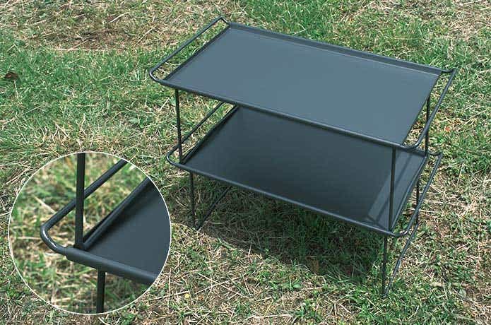 スタッキング時の積み重ねできるテーブル