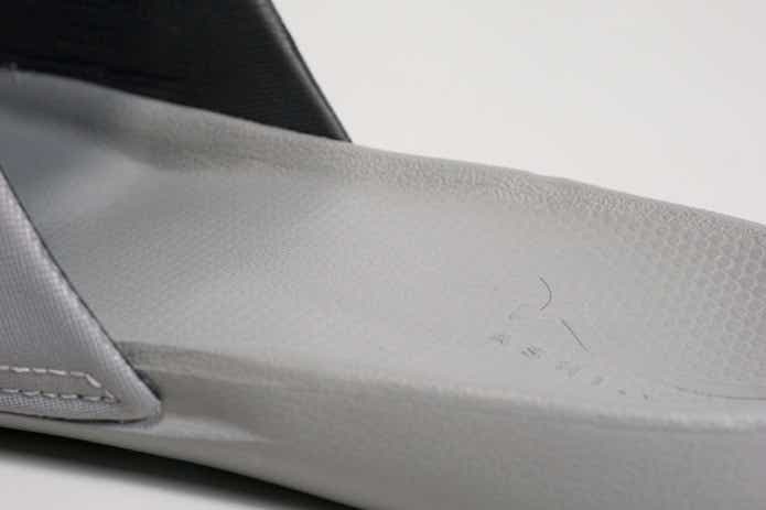 BMZ(R)アシトレサンダルの立方骨サポートソール