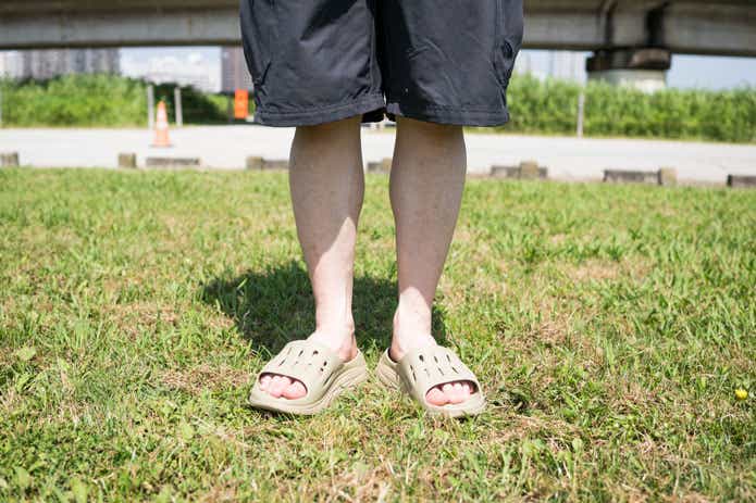 シックソールサンダルアドバンス着用イメージ