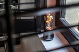 センスいい人はもう持ってる。おしゃれランタン29選【100均から名作まで】