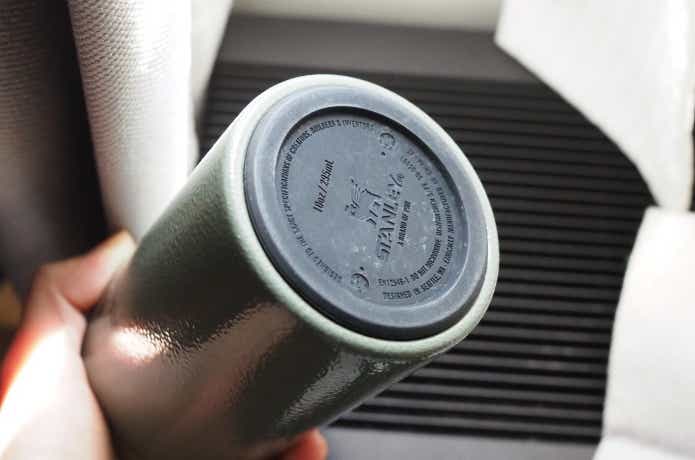スタンレーの「エブリデイ缶クーラーカップ(0.29L)」