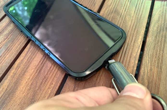 Mcdodo「ケーブルスマホショルダー」