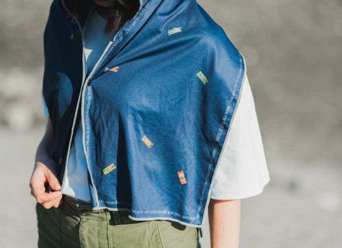 クイックドライフーディタオル