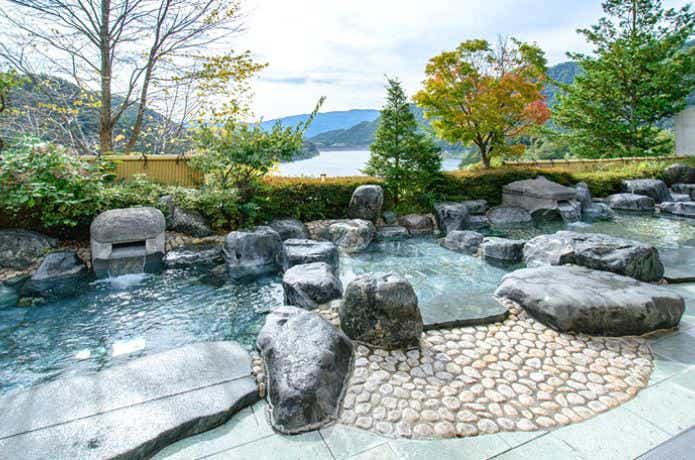 湯島オートキャンプ場の温泉