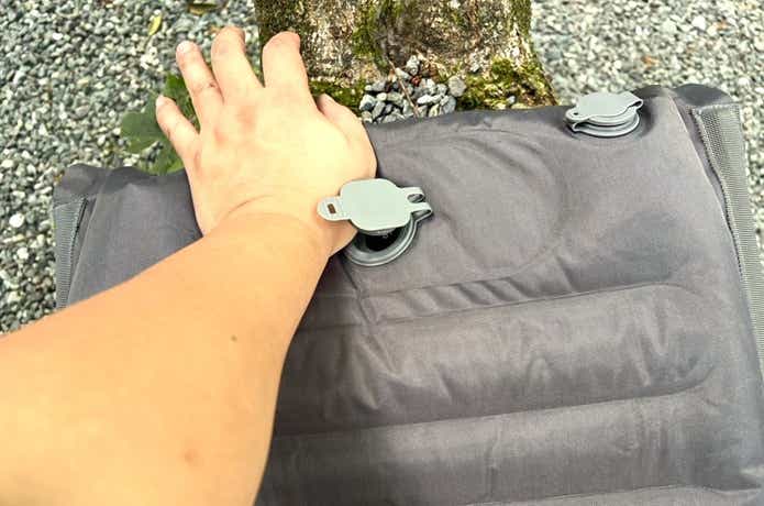 QUICKCAMP「インフレータブルグランドチェア」