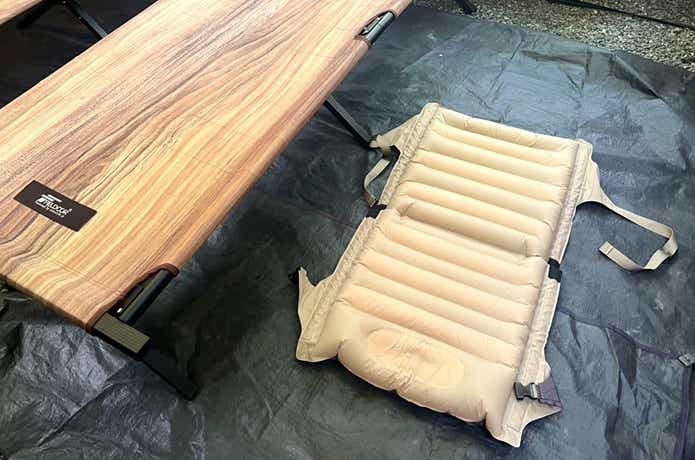 QUICKCAMP「インフレータブルグランドチェア」