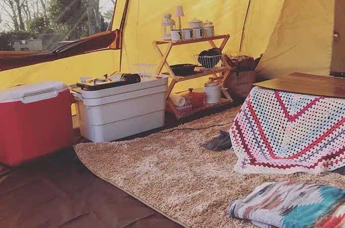 テント内でホットカーペットを使う