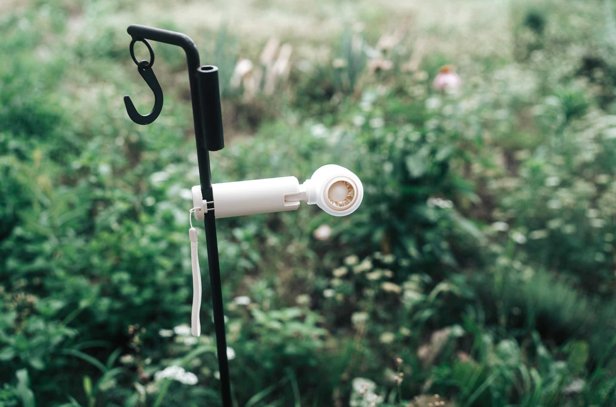 3COINS_アンブレラファン_ツールポールに