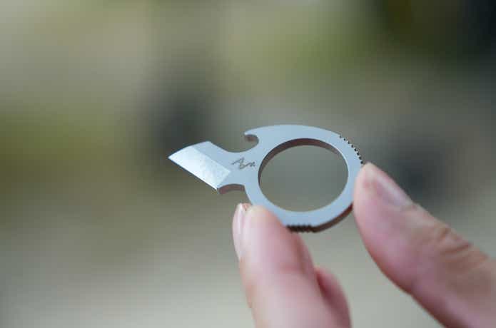 アソマタス「ベイルアウト」