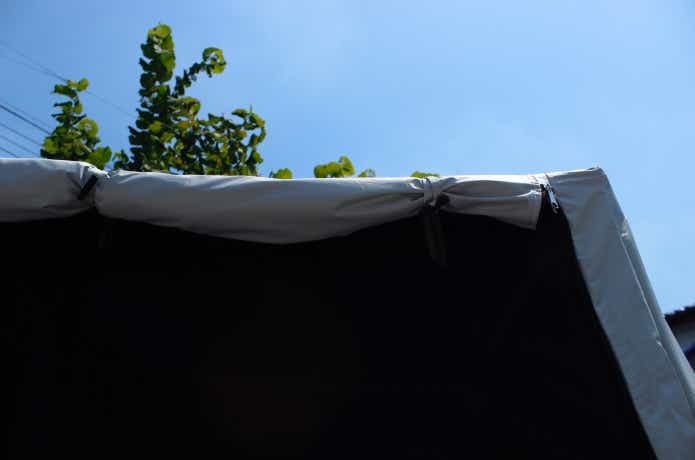 太陽光が透けない生地