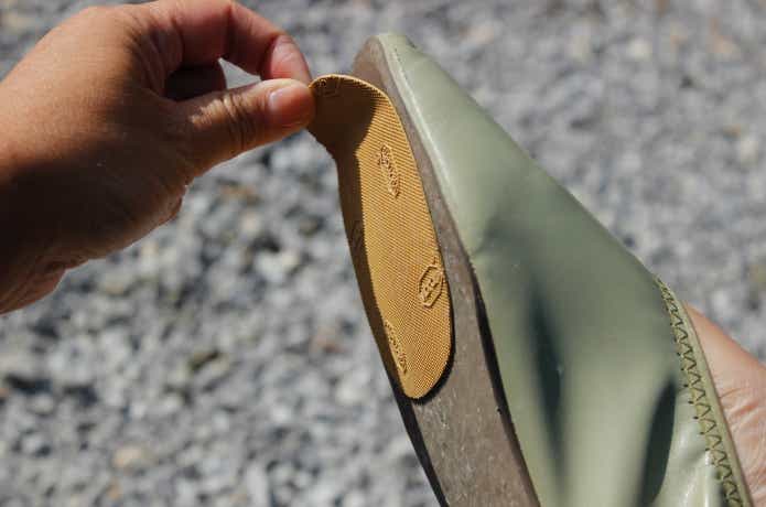 パレットソールを剥がしているところ