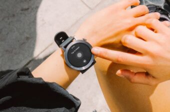 1万円台で“全部入り”。ChatGPT搭載の新作スマートウォッチ「CMF Watch 3 Pro」がアツい！