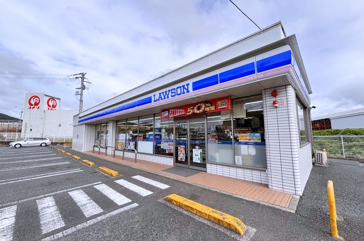 「ローソンで車中泊」できるって最高じゃない！？ トイレ近い＆すぐ買える。一部店舗でサービス開始