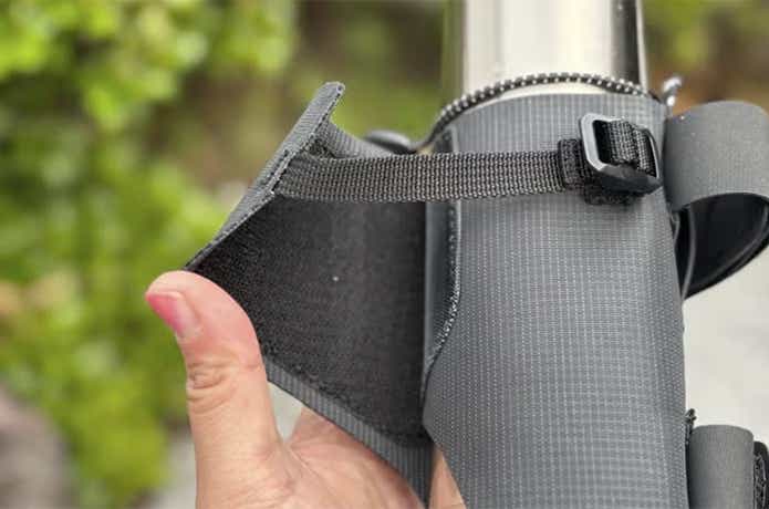 アジャスタブル ボトルホルダー