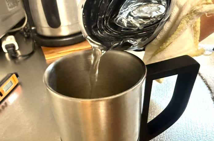 アースダンボール 「ソーラークッカー」