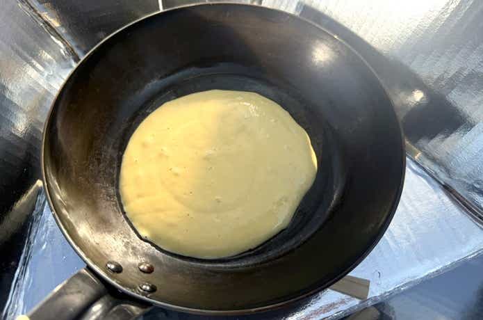 アースダンボール 「ソーラークッカー」