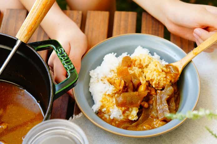 業務スーパー牛すじとこんにゃくの和風カレー