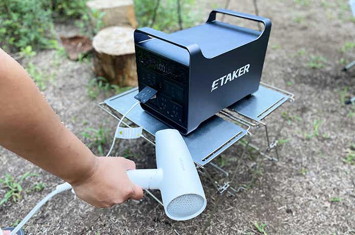ETAKER「Portable Power Station M2000