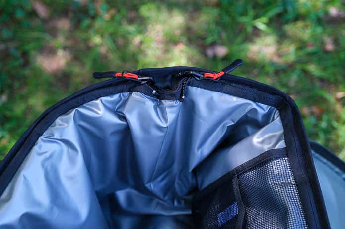 HUGEL エアロゲルソフトクーラーボックスの接続